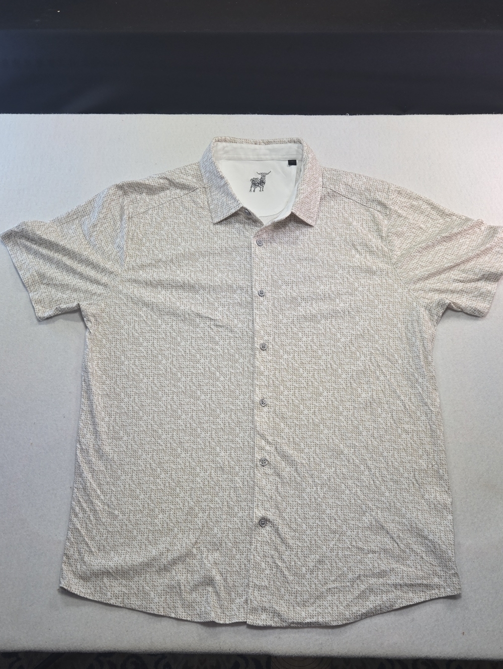 Raffi Short-Sleeve Button-Up Shirt in Light Beige Pattern